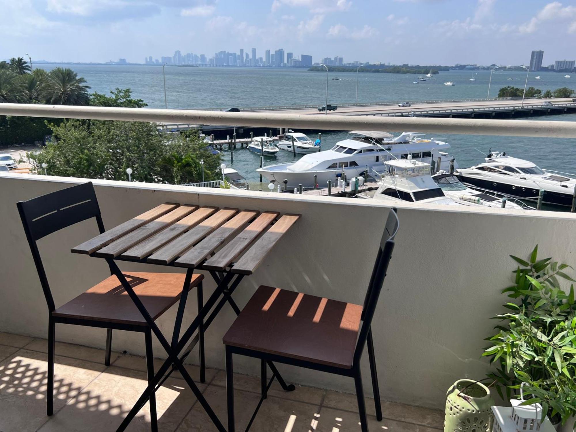 Appartamento Unique Water Views, Free Parking 1Bed 1 Bath Rooffornomads 416 Miami Beach Esterno foto